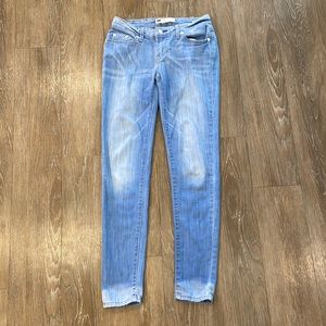 Levi’s• Blue Jean Legging